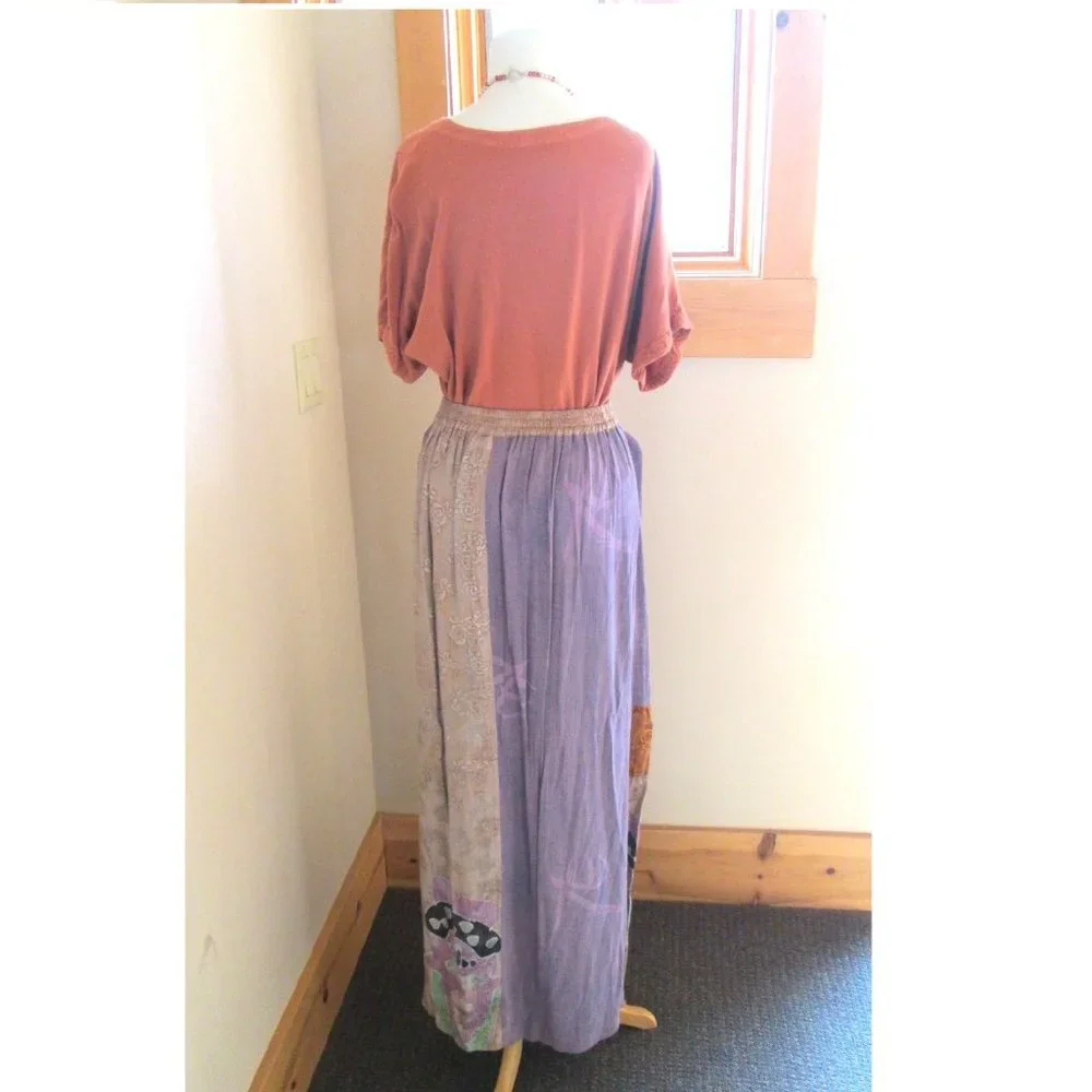 Kusnadi Rayon Skirt and Jacket with Cotton Blend Tienda HoTop - Picture 6 of 15